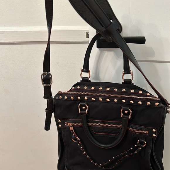 Ms Wallace studded shoulder bag - Picture 3 of 8